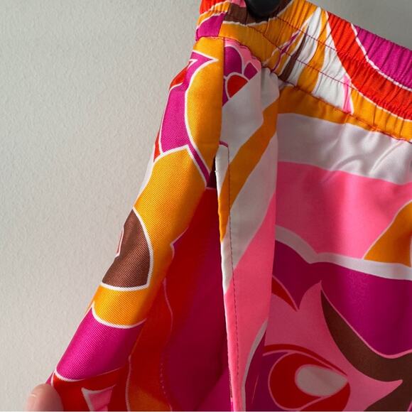 Express Pink and Orange Patterned Set Vibrant Button Down Top elastic tie shorts - Picture 10 of 16